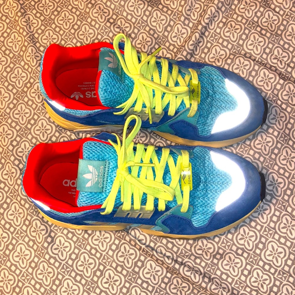 Adidas torsion shoe